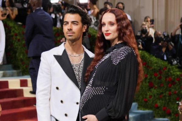 Sophie Turner & Joe Jonas have welcomed the birth of their second child