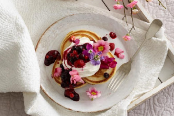 Weekend brunch: How to make delish buttermilk pancakes with mixed berry compote