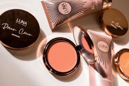 LUNA by Lisa adds collection of cream blushes, highlights, contour & body highlighters to her ever-growing range