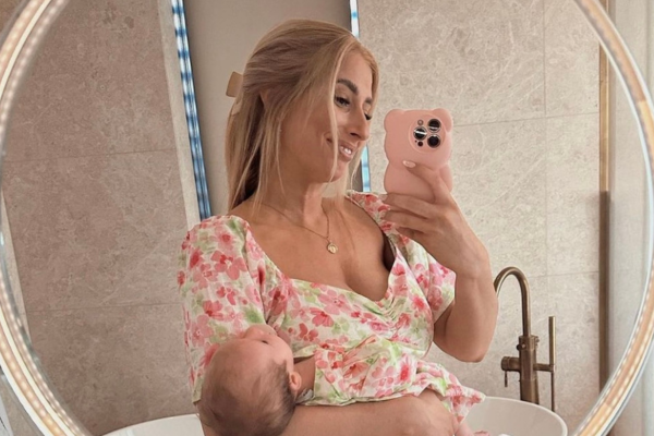 Stacey Solomon admits she can’t ‘commit’ to breastfeeding as maternity leave ends
