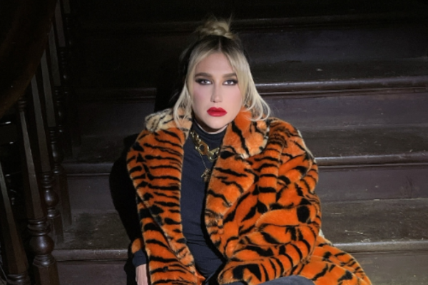 Singer Kesha reveals she ‘almost died’ following egg freezing procedure