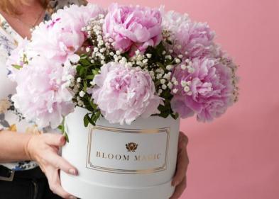 64% of flowers are gifted by women to women, reveals leading Irish florist Bloom Magic
