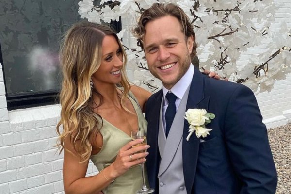 Olly Murs and wife Amelia confirm they are expecting their first child together