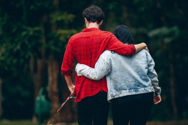 Being ‘boring’ together is the key to a healthy relationship, says science