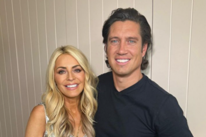 Tess Daly posts adorable message to husband Vernon Kay amid charity challenge