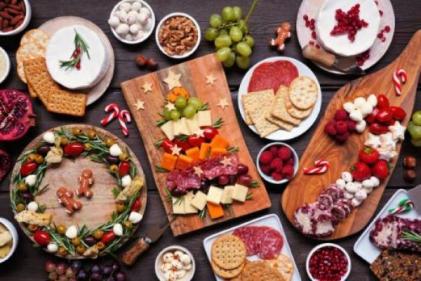 Treat the foodie in your life with this fabulous food & drink gift guide