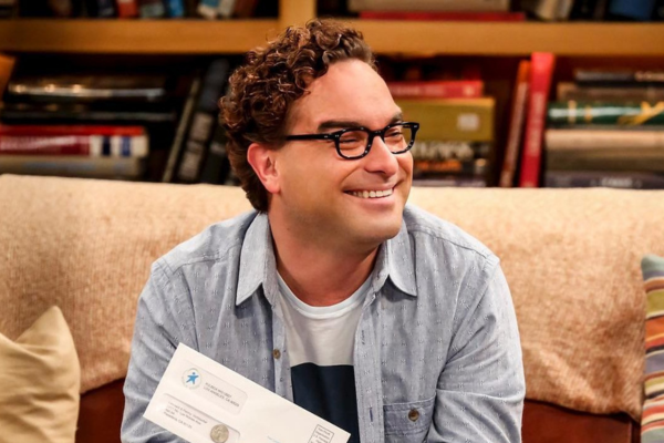Big Bang Theory star Johnny Galecki quietly announces wedding & second child