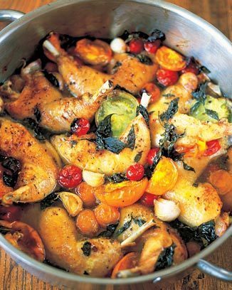 Tender and crisp chicken legs with sweet tomatoes