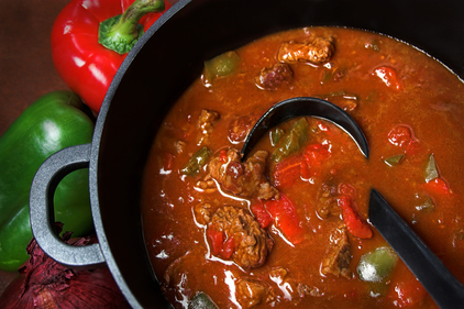 Beef, shallot and red pepper stew