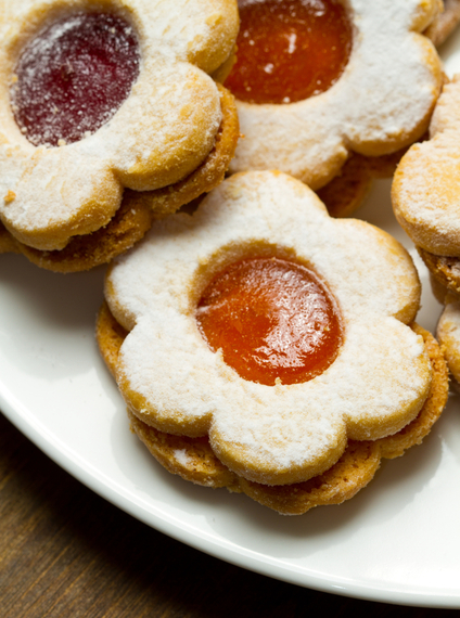 Jam cookie sandwiches