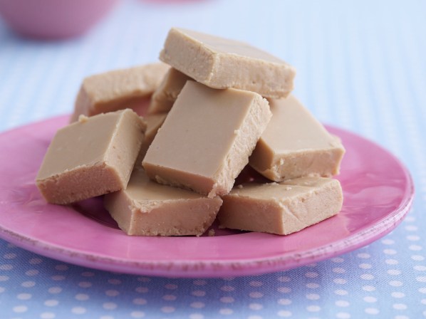 Marshmallow fluff fudge