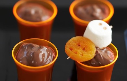 Halloween chocolate mud pots