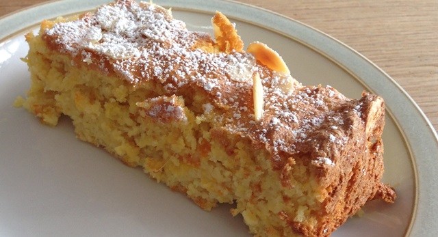 Gluten free orange &amp; almond cake