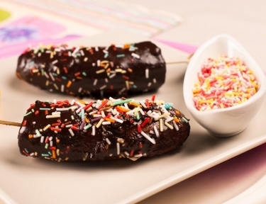 Chocolate covered frozen bananas