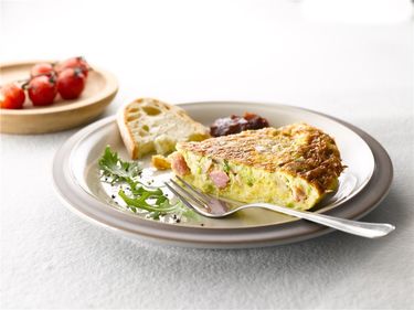 Leek, mushroom and ham omelette 