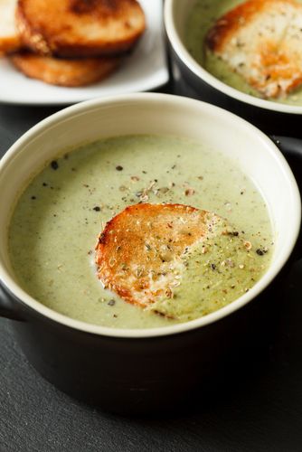 Broccoli and stilton soup