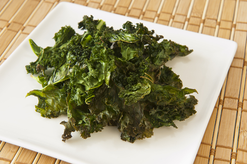 Simple curly kale fries