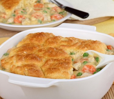 Simple chicken and vegetable pie 