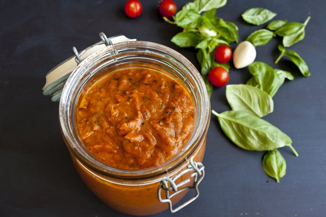 Vegetarian pasta sauce | MummyPages.uk