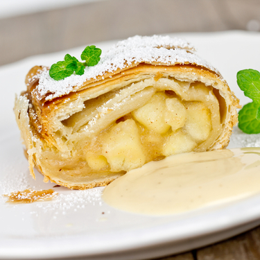 Apple strudel