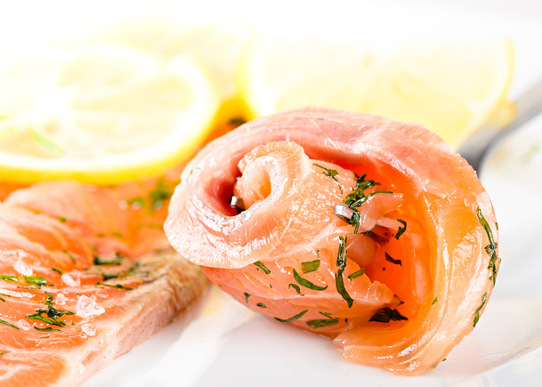 Gravadlax with a creamy cucumber sauce