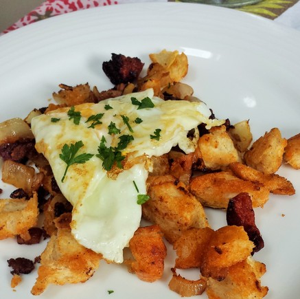 ‘Migas’, Spanish fried breakfast