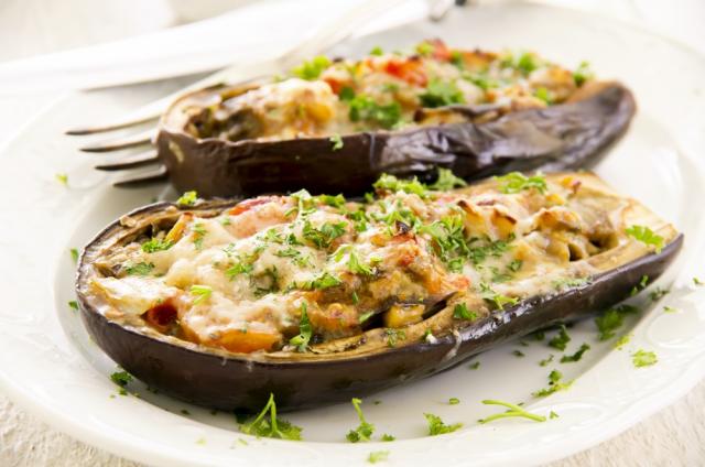 Stuffed aubergines