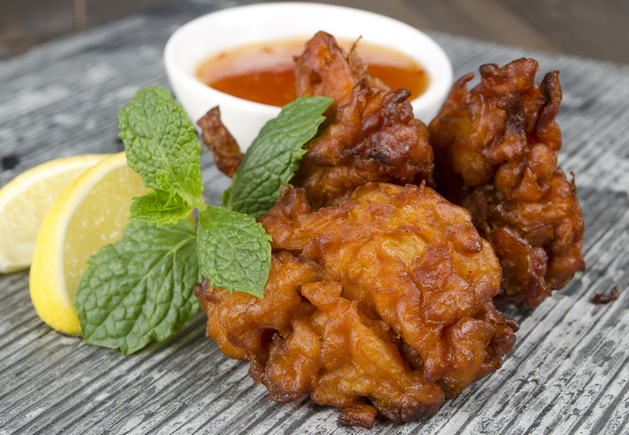 Corn and carrot fritters with chutney