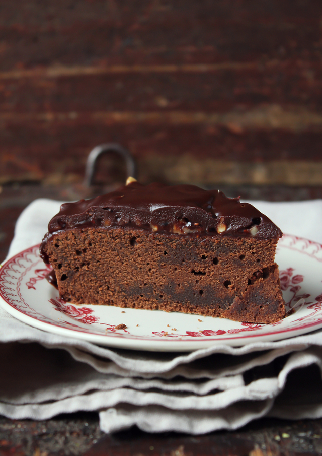 Chocolate courgette cake