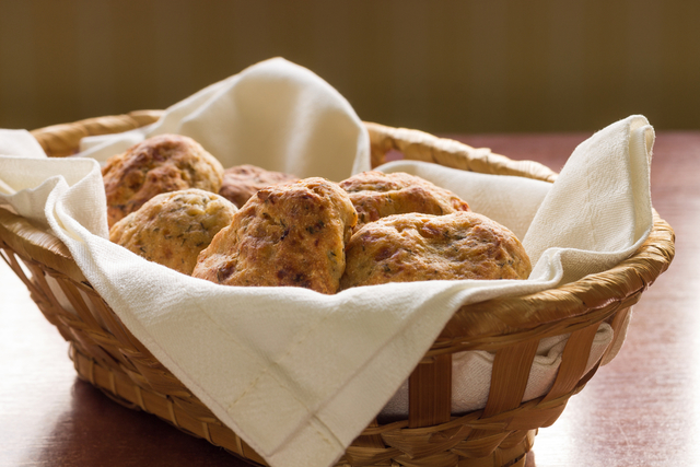 Pesto scones