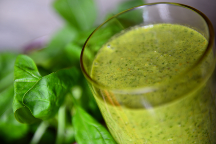 Spinach and fruit smoothie
