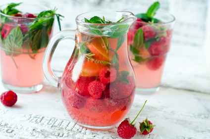 Fruit berry and elderflower punch (non alcoholic)
