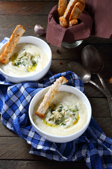 Roasted garlic and potato soup