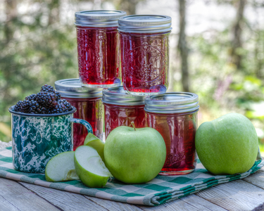 Blackberry and apple jam