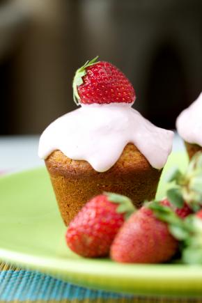 Fresh strawberry cupcakes