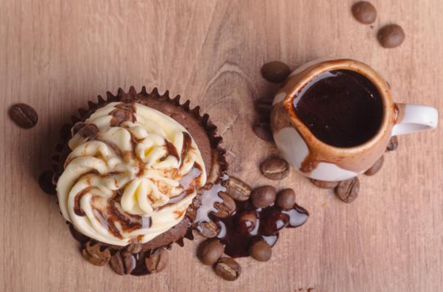 Irish coffee cakes