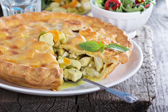 Curried vegetable and chicken pie