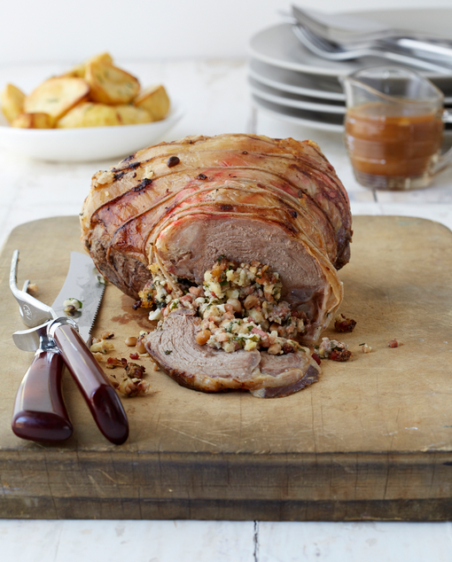 Roast lamb with stuffing | MummyPages.uk