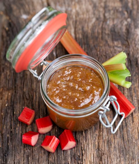 Rhubarb and vanilla jam