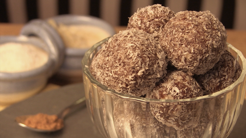 Almond and Date Chocolate Balls