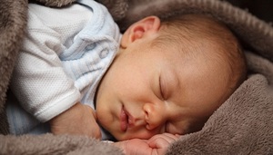 Debunked: 8 baby sleep myths 