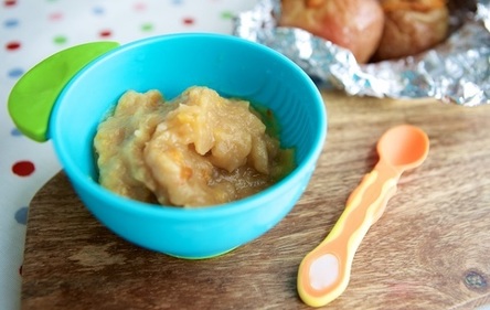 Baked Apple and Apricot Purée