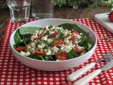 Strawberry, goat cheese and quinoa salad
