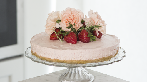 No-bake strawberry cheesecake