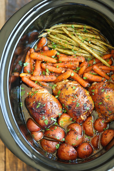 Slow-cooker honey-garlic chicken and veggies