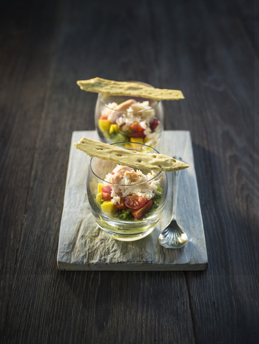 Irish crab, avocado & mango salad 