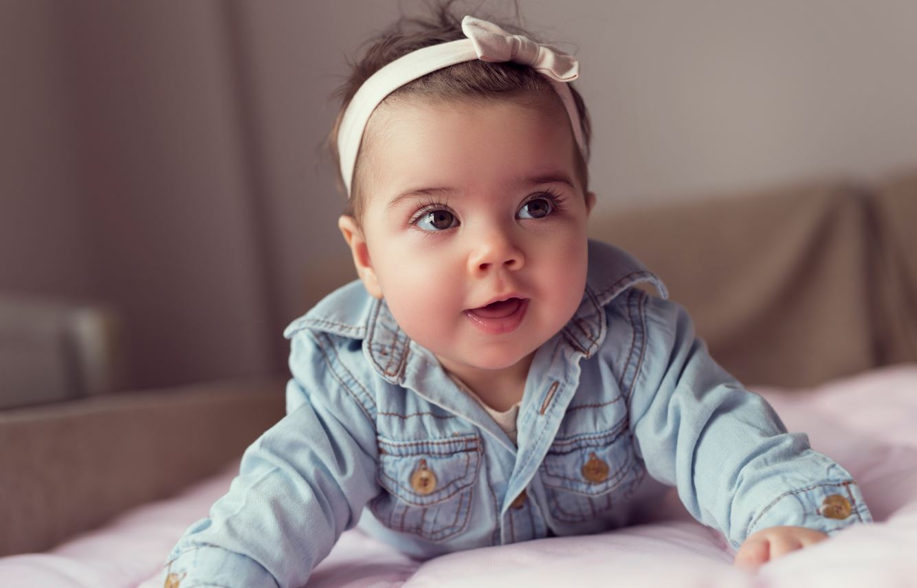 48 baby names from the 1960s that are classy and gorgeous