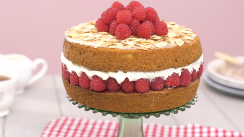 Bakewell layer cake