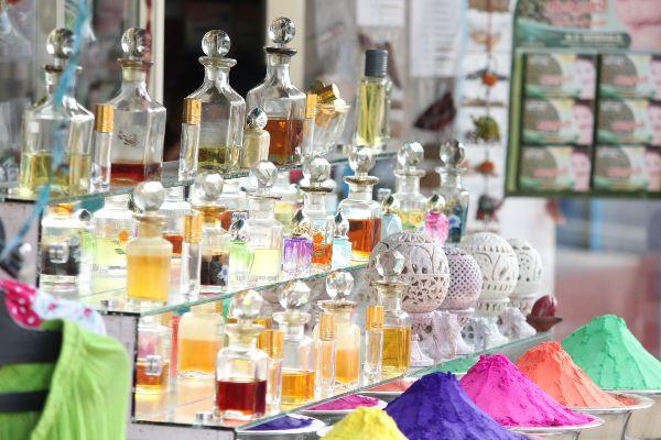 The Odyssey of Aroma – how to figure out what scent suits you