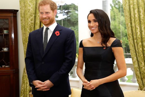 10 ROYALLY gorgeous dresses inspired by Meghan Markle